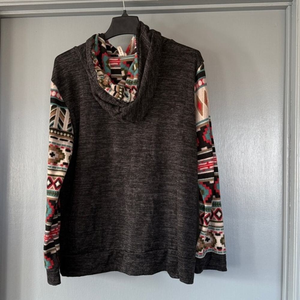 Vtg Women Aztec Southwestern Hoodie Pullover Top Pocket Long Sleeves sz L USA - Picture 2 of 6